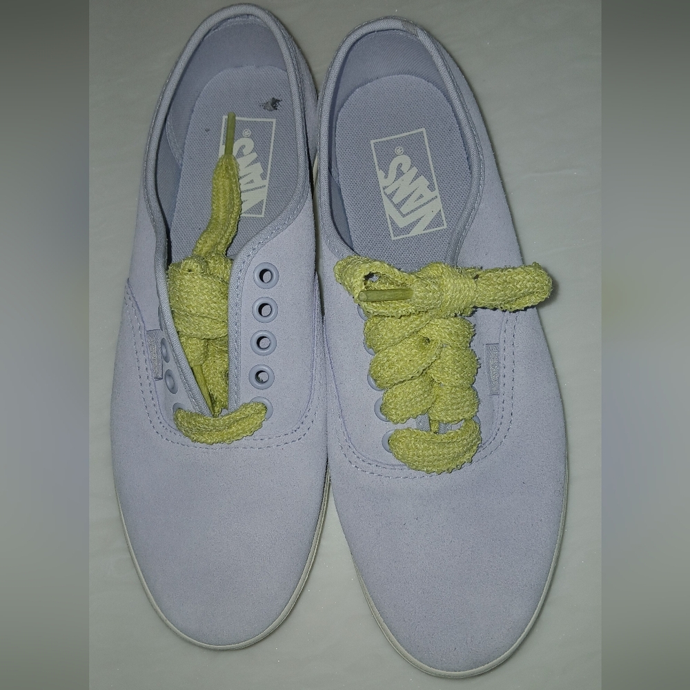 Vans Suede Lavender LowTop Sneakers Style 500714 Womens 8.5 Mens 7 Rare Colorway